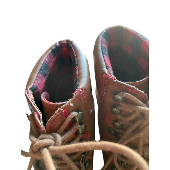 Cabincore ankle boots camel brown lace up tread botton plaid accent Size 6 - Picture 4 of 8